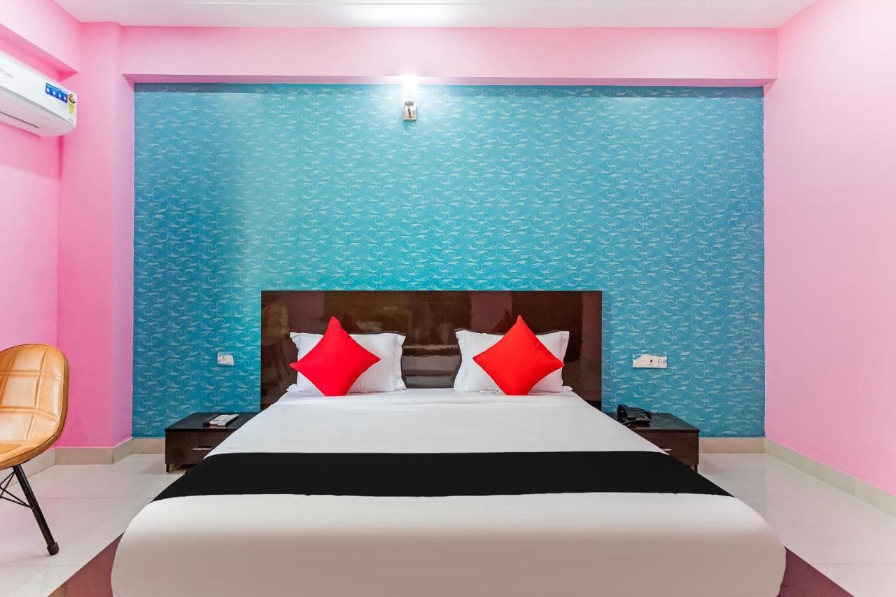 Hotel Capital O Harish Residency Gurgaon Exterior foto